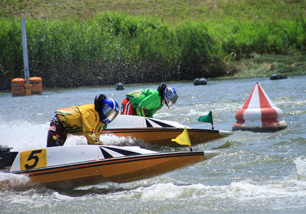 女子ボートレーサーの登録者数No.1!平山智加選手のチャンネルから溢れる半端ない「ボート愛」